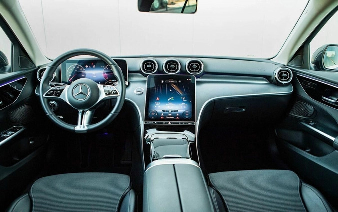 Mercedes-Benz Klasa C cena 209900 przebieg: 13800, rok produkcji 2021 z Kielce małe 497